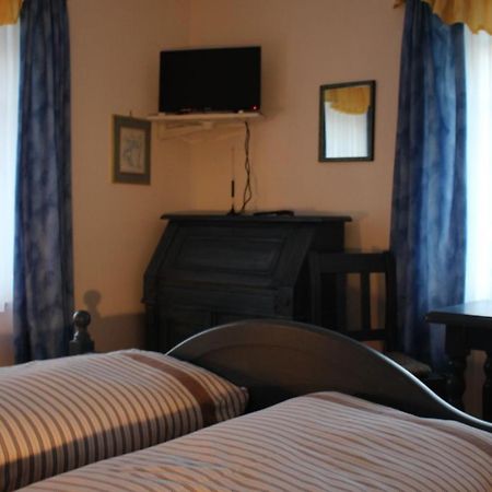 Sohre Hotel Hamburg Bagian luar foto