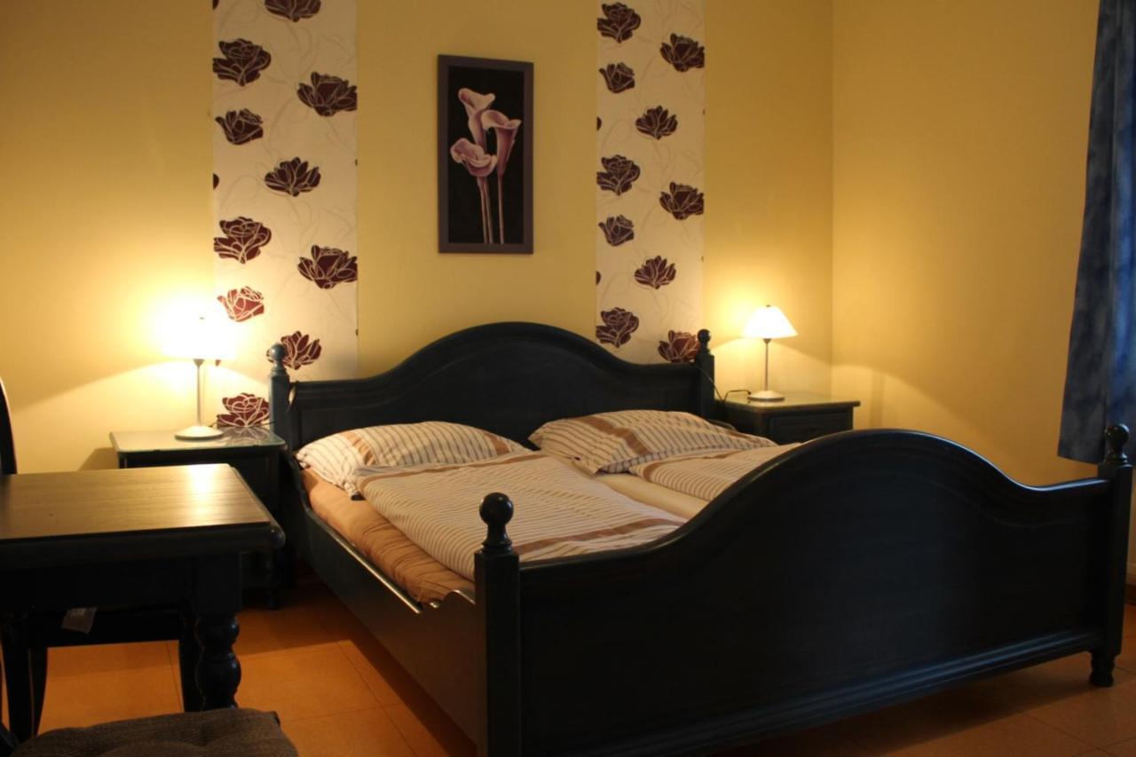 Sohre Hotel Hamburg Bagian luar foto